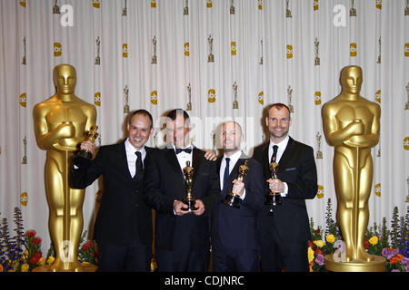 Febbraio 28, 2011 - Hollywood, California, Stati Uniti - PAUL FRANKLIN, Chris Corbould, ANDREW LOCKLEY, PETER BEBB.Migliori Effetti Visivi.ottantatreesimo annuale di Academy Awards - Gli Oscar.Kodak Theatre.Hollywood, ca.27 marzo 2011. K67081RHARV.(Immagine di credito: © Roger Harvey/Globe foto/ZUMAPRESS.com) Foto Stock