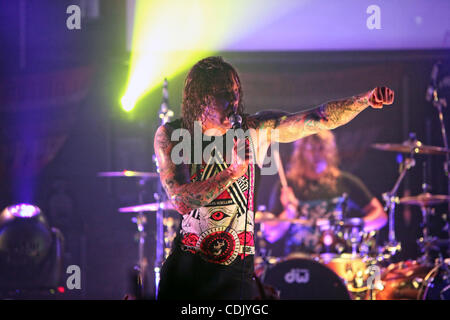 Mar 4, 2011 - Fort Lauderdale, Florida, Stati Uniti d'America - come mi stava morendo si esibisce dal vivo sul palco della Sala di coltura a Fort Lauderlade, Florida durante il loro tour 2011 impotente luogo (credito Immagine: © Luis Blanco/Southcreek globale/ZUMApress.com) Foto Stock