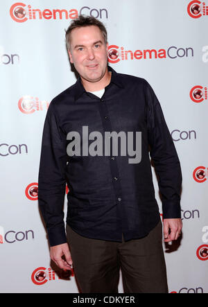 Marzo 28, 2011 - Las Vegas, Nevada, Stati Uniti d'America - Direttore, scrittore, attore Chris MILLER arriva al giorno di apertura 'CinemaCon 2011- celebra il Moviegoing esperienza' programma presso il Colosseo al Caesars Palace Marzo 28, 20911 a Las Vegas, Nevada. (Credito Immagine: © David Becker/ZUMAPRESS.com) Foto Stock