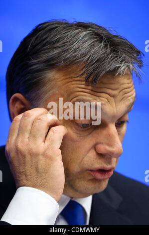 Apr. 14, 2011 - Bruxelles, BXL, Belgio - Ungheria il primo ministro Viktor Orban risolve una conferenza stampa presso il Consiglio europeo ha sede a Bruxelles in Belgio su 2011-04-14 da Wiktor Dabkowski (credito Immagine: © Wiktor Dabkowski/ZUMAPRESS.com) Foto Stock