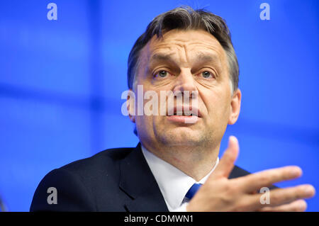 Apr. 14, 2011 - Bruxelles, BXL, Belgio - Ungheria il primo ministro Viktor Orban risolve una conferenza stampa presso il Consiglio europeo ha sede a Bruxelles in Belgio su 2011-04-14 da Wiktor Dabkowski (credito Immagine: © Wiktor Dabkowski/ZUMAPRESS.com) Foto Stock