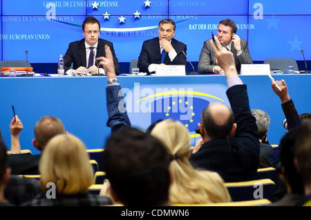 Apr. 14, 2011 - Bruxelles, BXL, Belgio - Ungheria il primo ministro Viktor Orban risolve una conferenza stampa presso il Consiglio europeo ha sede a Bruxelles in Belgio su 2011-04-14 da Wiktor Dabkowski (credito Immagine: © Wiktor Dabkowski/ZUMAPRESS.com) Foto Stock