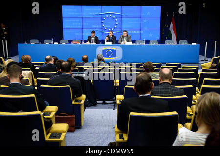 Apr. 14, 2011 - Bruxelles, BXL, Belgio - Ungheria il primo ministro Viktor Orban risolve una conferenza stampa presso il Consiglio europeo ha sede a Bruxelles in Belgio su 2011-04-14 da Wiktor Dabkowski (credito Immagine: © Wiktor Dabkowski/ZUMAPRESS.com) Foto Stock