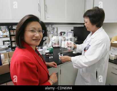 Connie Tan, CEO di Jafra, di una società di cosmetici in Westlake Village. (Foto di Ringo Chiu / Zuma Press) Foto Stock