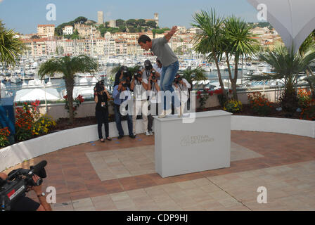 Attore Antonio Banderas assiste 'pelle io vivo nell' Photocall durante la 64a Cannes Film... Foto Stock