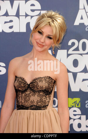 5 giugno 2011 - Los Angeles, California, Stati Uniti - Chelsea Kane frequentando il 2011 MTV Movie Awards gli arrivi presso gli Universal Studios in città universale, California il 6/5/11. 2011(Immagine di credito: © D. lunga/Globe foto/ZUMAPRESS.com) Foto Stock