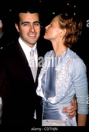 K21458AR SD0328.''SOMEONE COME TE'' PREMIERE PARTY A EUGENE IN NEW YORK New York.ASHLEY JUDD e Dario Franchitti. / 2001.(Immagine di credito: Â© Andrea Renault/Globe foto/ZUMAPRESS.com) Foto Stock