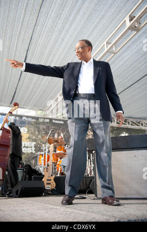 Agosto 14, 2011 - San Jose, California, Stati Uniti d'America - RAMSEY LEWIS suona dal vivo al ventiduesimo annuale di San Jose Jazz Festival. (Credito Immagine: © Jerome Brunet/Zuma Press) Foto Stock