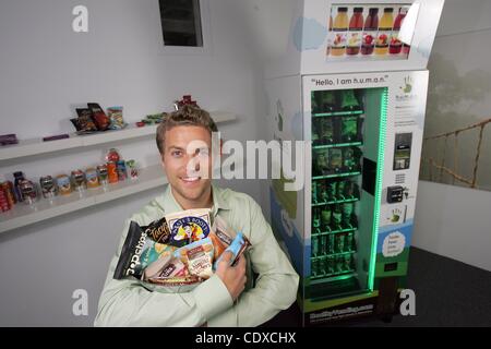 Sett. 20, 2011 - Los Angeles, California, Stati Uniti - Sean Kelly, fondatore e amministratore delegato di umano, un sano distributore business. (Credito Immagine: © Ringo Chiu/ZUMAPRESS.com) Foto Stock