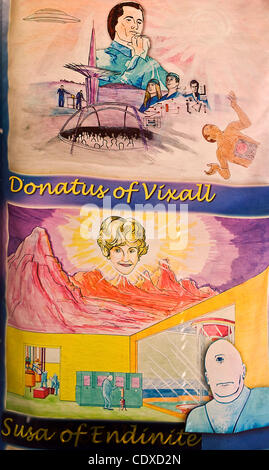 Ottobre 15, 2011 - El Cajon, California, Stati Uniti d'America - il Dettaglio di un banner in Unarius Accademia delle scienza durante la XXVIII annuale Conclave Interplanetario di luce. Unarius, acronimo di Universal articolare Interdimensional comprensione della scienza, insegna che gli esseri umani da tempo perso il contatto con il loro spiri Foto Stock