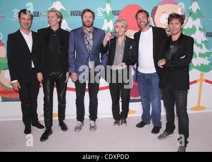 Sett. 20, 2011 - Hollywood, California, Stati Uniti - '"South Park'' quindicesimo anniversario festa al Barker Hangar di Santa Monica, CA 9/20/11 2011..MATT PIETRA, DURAN DURAN (JOHN TAYLOR, Simon le Bon, Nick Rhodes e Roger Taylor) e TREY PARKER(Immagine di credito: Â© Scott Kirkland/Globe foto/ZUMAPRESS.com) Foto Stock