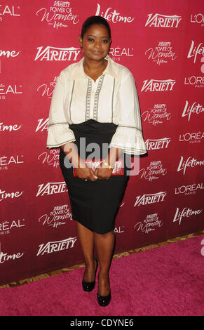 Sett. 22, 2011 - Los Angeles, California, Stati Uniti - Octavia Spencer frequentando la terza varietà annuale del potere delle donne un pranzo presso il Beverly Wilshire Four Seasons Hotel di Beverly Hills, la California il 9/23/11. 2011(Immagine di credito: Â© D. lunga/Globe foto/ZUMAPRESS.com) Foto Stock