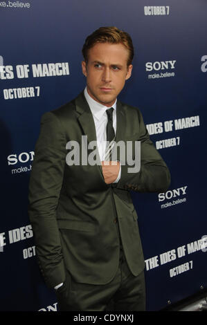 Sett. 27, 2011 - Los Angeles, California, Stati Uniti - Ryan Gosling frequentando il Los Angeles Premiere di ''l'idi di marzo "" tenutasi presso la Academy of Motion Picture Arts e la scienza di Beverly Hills, la California il 9/27/11. 2011(Immagine di credito: © D. lunga/Globe foto/ZUMAPRESS.com) Foto Stock