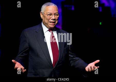 General Colin Powell concerto benefico per UCSF Benioff ospedale per bambini, tenutosi a Nob Hill Masonic Auditorium - all'interno di San Francisco, California - 08.12.10 Foto Stock