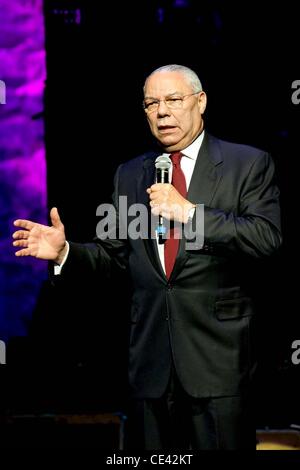 General Colin Powell concerto benefico per UCSF Benioff ospedale per bambini, tenutosi a Nob Hill Masonic Auditorium - all'interno di San Francisco, California - 08.12.10 Foto Stock