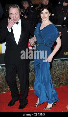 Andrew Lloyd Webber e Sophie Evans una notte di eroi: i militari Sun Awards tenutosi presso il Museo Imperiale della Guerra. Londra, Inghilterra - 15.12.10 Foto Stock