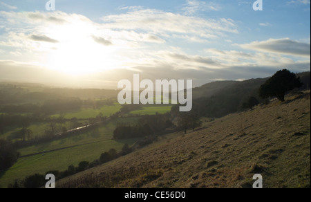 Vista su Dorking da Ranmore comune, Surrey Foto Stock