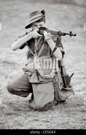WW2 Re-Enactors - soldato britannico Foto Stock