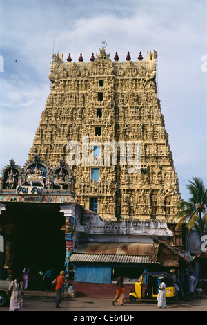 Tempio Thanumalayano ; Tempio di Shiva ; Suchindram ; Kanyakumari ; Tamil Nadu ; India ; Asia Foto Stock