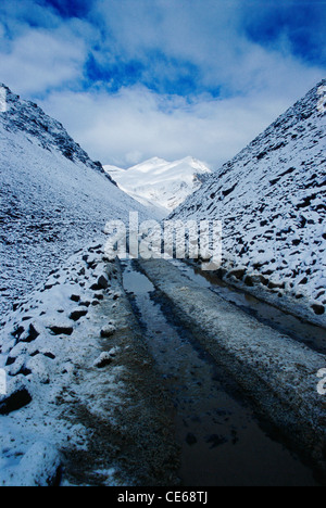 Manali Leh road ; Baralacha ; Himachal Pradesh ; India Foto Stock