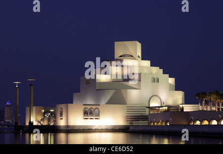 Il Museo di Arte Islamica a Doha, in Qatar Foto Stock