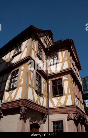 Germania, Franconia, wertheim. abitazioni storiche usando tipici a struttura mista in legno e muratura costruzione. Foto Stock