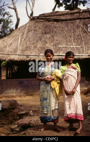 Beta tribale Kurumba ladies ; Madumalai ; Tamil Nadu ; India - maa 87471 Foto Stock