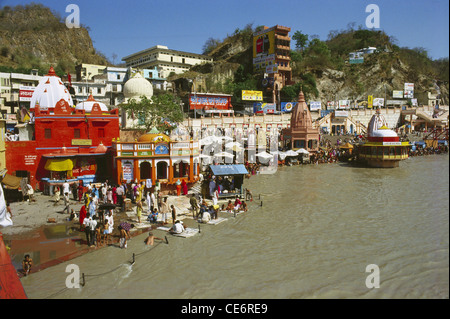 Har ki pauri la balneazione ghat sul fiume Gange a haridwar uttaranchal uttarakhand india Foto Stock