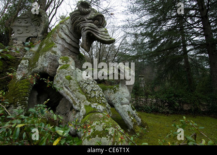 Il Dragoon, Parco dei Mostri complesso monumentale, Bomarzo, Viterbo, Lazio, Italia Foto Stock