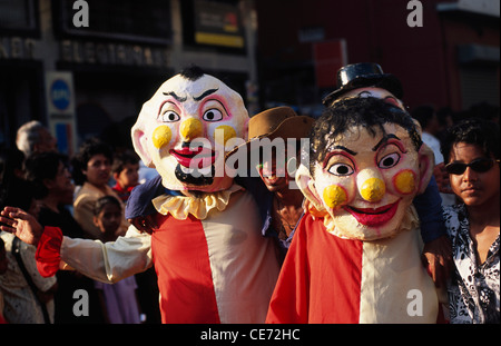 Sfilata di carri per maschere : Carnevale ; Carnevale ; Intruz ; Entradado ; Carnevale di Viva ; Mardi Gras ; Panjim ; Goa ; India ; Asia Foto Stock