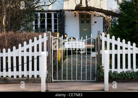 Pickwick pittoreschi cottage in Dulwich Village, a sud di Londra. Foto Stock