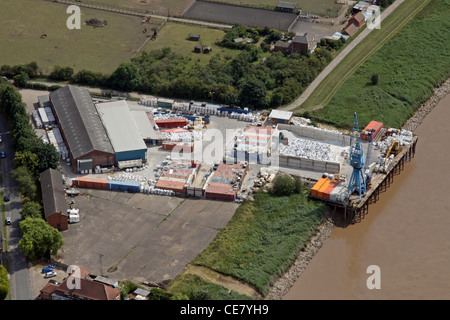 Fotografia aerea di Kingsferry Wharf a Burton Stather, Lincolnshire Foto Stock