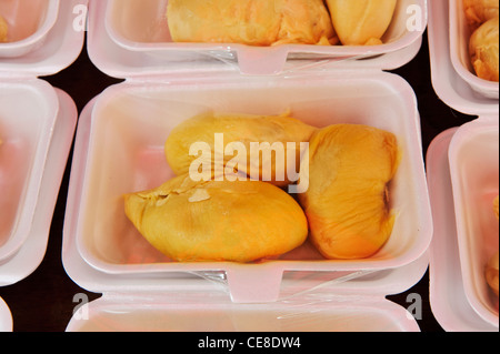 Frutta Durian per la vendita, Singapore. Foto Stock