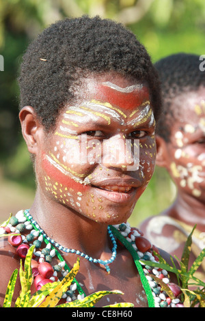 Donna nativo di un villaggio sul fiume Karawari in Papua Nuova Guinea Foto Stock