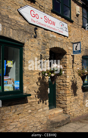 Andare Stow Cotswold Visitor Information Centre in Stow on the Wold in Cotswolds. Foto Stock