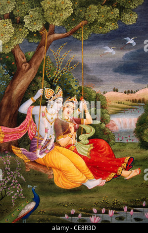 Radha Krishna godendo di Jhoola pittura in miniatura su carta India Foto Stock