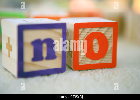 Costruzione di blocchi l'ortografia della parola n. Foto Stock