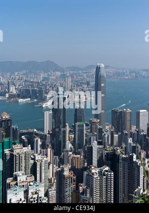 Dh CENTRAL HONG KONG grattacielo blocco ufficio torri e porto di Kowloon grattacieli di edifici Foto Stock