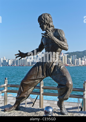 dh Avenue of Stars TSIM SHA TSUI HONG KONG Bruce Lee Kung fu statua cinese bronzo statue cina Foto Stock