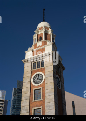 Dh Kowloon clock tower Tsim Sha Tsui Hong Kong coloniale edificio Itinerari Segreti di Palazzo Ducale Foto Stock