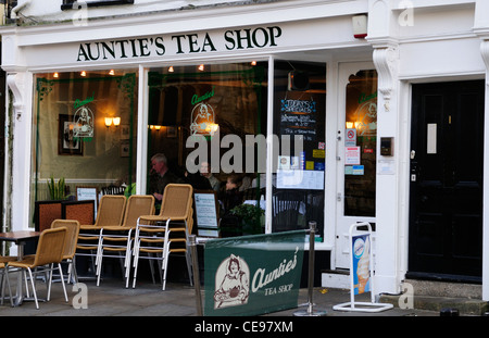 Zia's Tea Shop, grande St Mary's passaggio, Cambridge, Inghilterra, Regno Unito Foto Stock