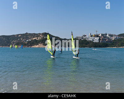 Dh Stanley Bay STANLEY HONG KONG windsurfisti St Stephens Beach sailboarders cina surfer surf inverno Foto Stock