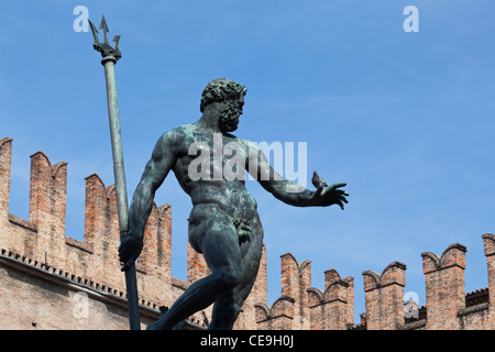 Nettuno (Nettuno) Statua Piazza Maggiore Bologna Emilia Romagna Italia Foto Stock