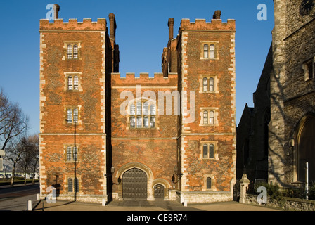 Morton's Tower Gatehouse a Lambeth Palace a Londra, Inghilterra Foto Stock