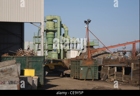 I rottami metallici riciclaggio dei rifiuti di cantiere, Sackers, Claydon, Suffolk, Inghilterra Foto Stock