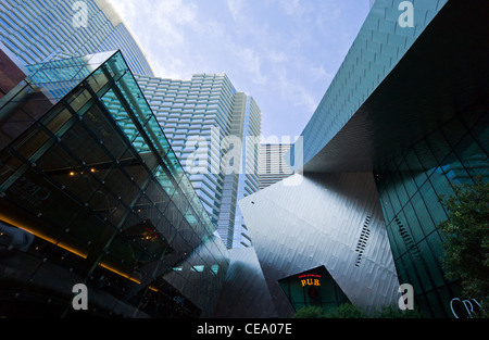 U.S.A., Nevada, Las Vegas, architettura futuristica in aria e Casino Resort zona Foto Stock