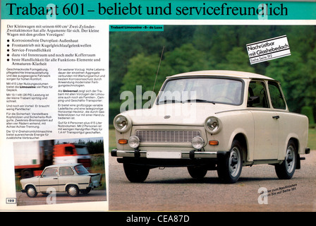 Catalogo di Genex Geschenkdienst del GDR con la fornitura di un auto come un presente di stranieri a est tedesco. Foto Stock