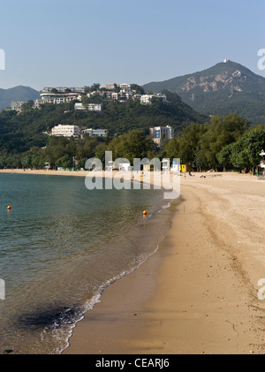 dh Deep Water Bay Beach DEEP WATER BAY HONG KONG Seashore spiaggia sabbiosa linea costiera lambendo mare acqua spiagge di sabbia Foto Stock