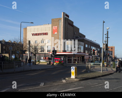 dh Stephen Joseph Theatre SCARBOROUGH NORTH YORKSHIRE edificio in stile Art Déco Ex Odeon Cinema Exterior uk Foto Stock