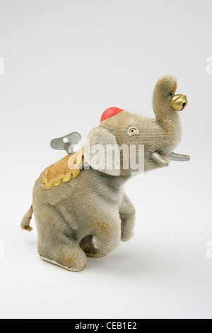 Post guerra giapponese giocattolo di elefante Foto Stock